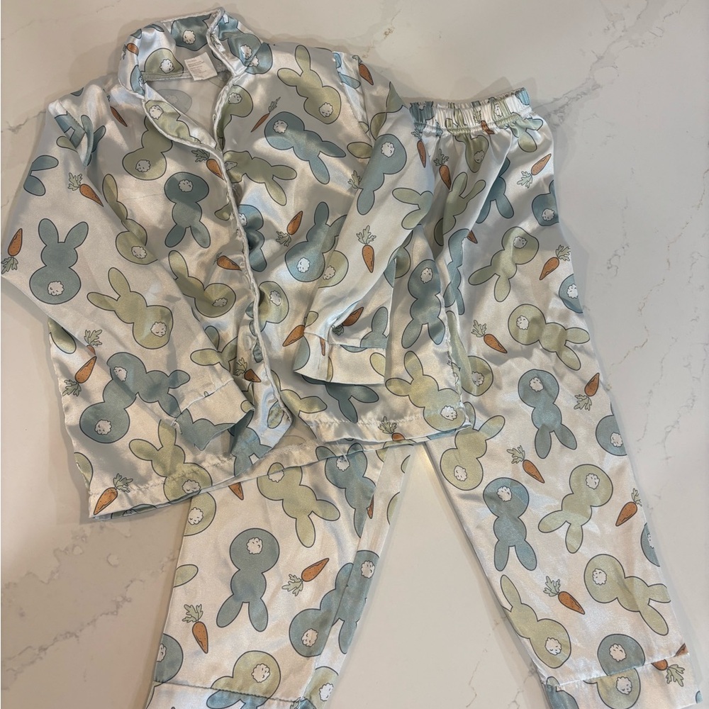 Kids Bunny Print Pajamas - Blue and Green